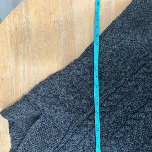 Inis Crafts Aran Crafts Poncho M/L Gray 100% Merino Wool Knit Fisherman Irish - Picture 7 of 10